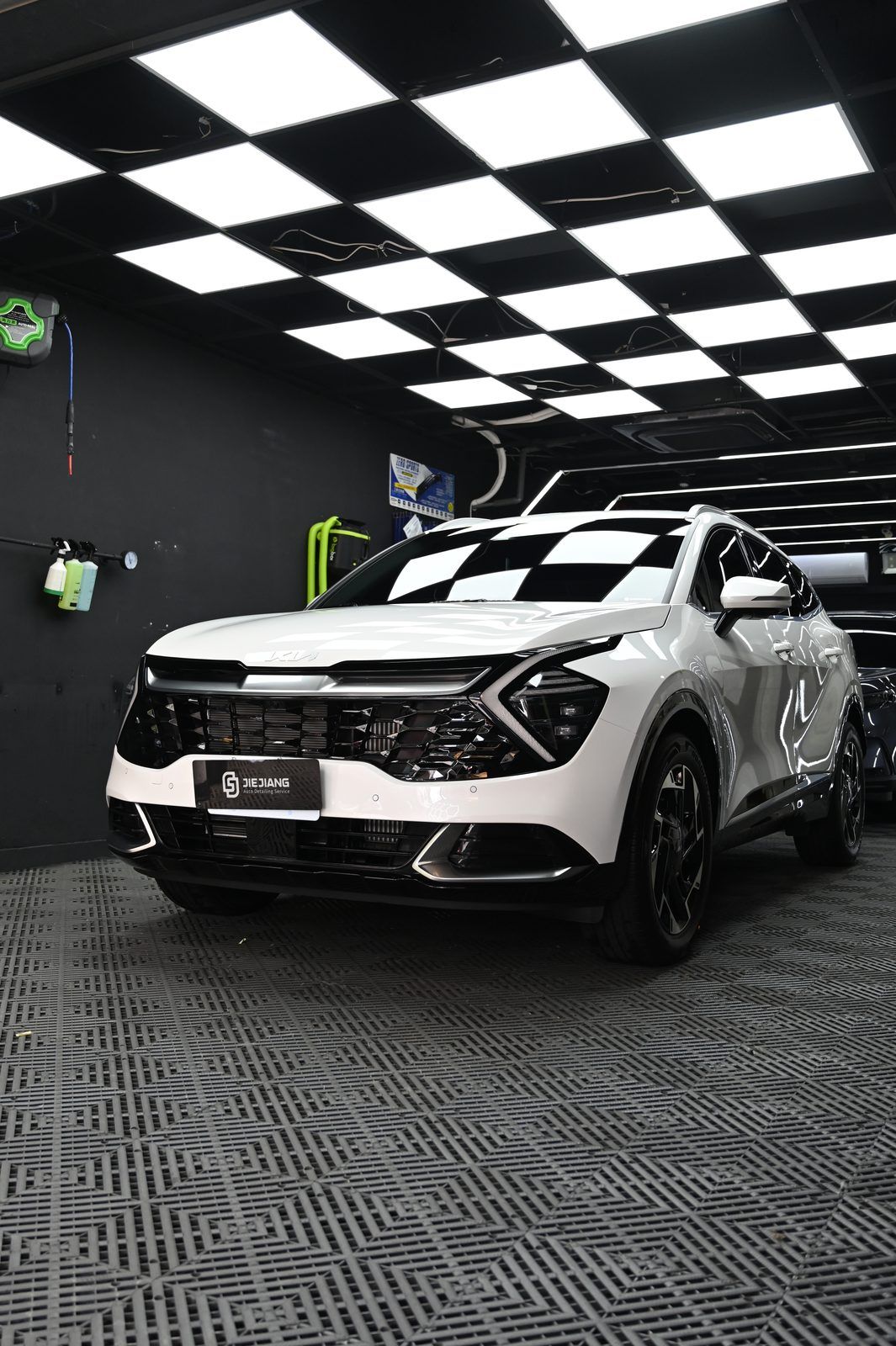 Kia Sportage 漆面鍍膜施工案例 捷匠施工案例