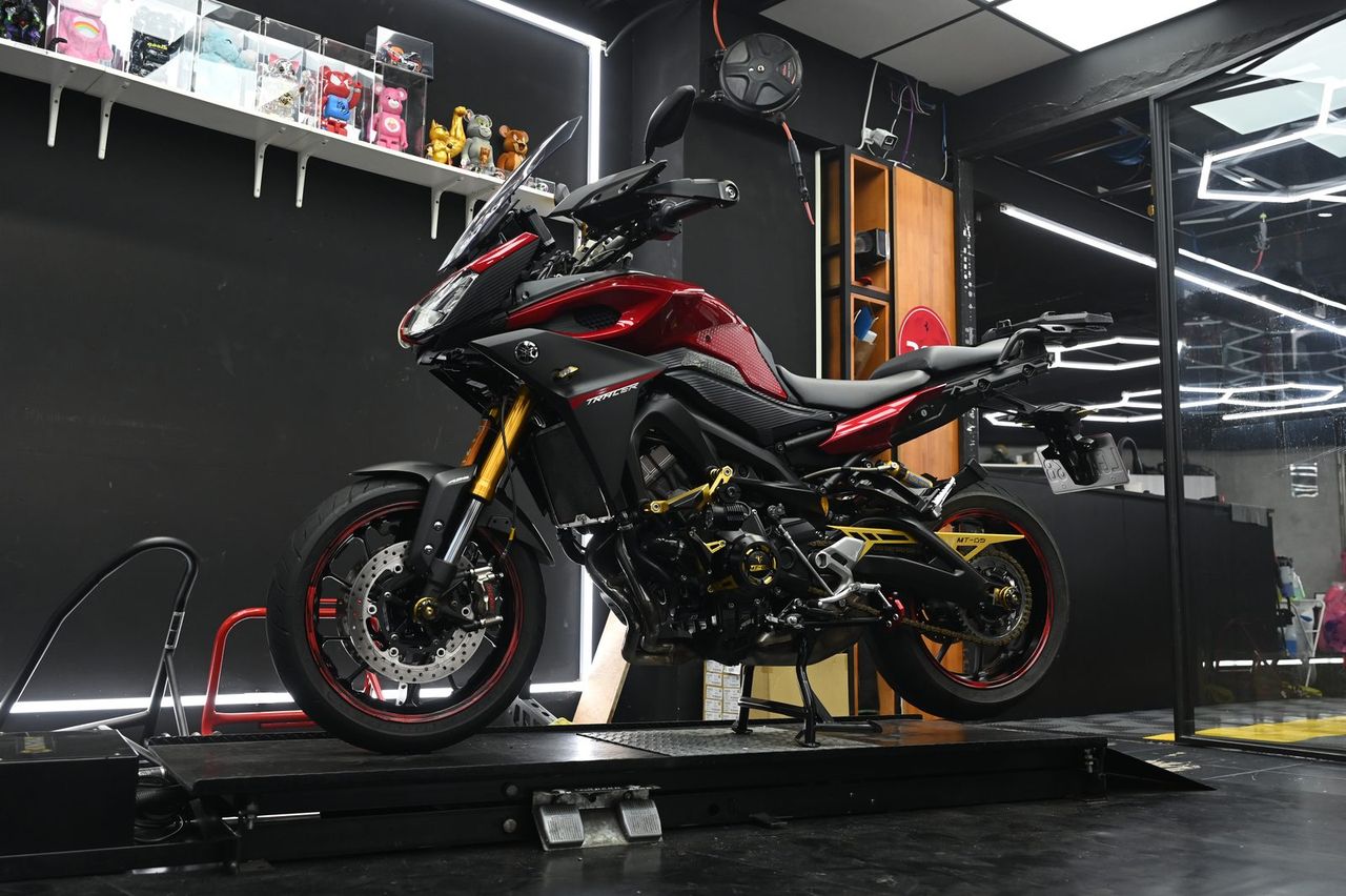 Yamaha MT-09 機車美容施工案例 捷匠施工案例