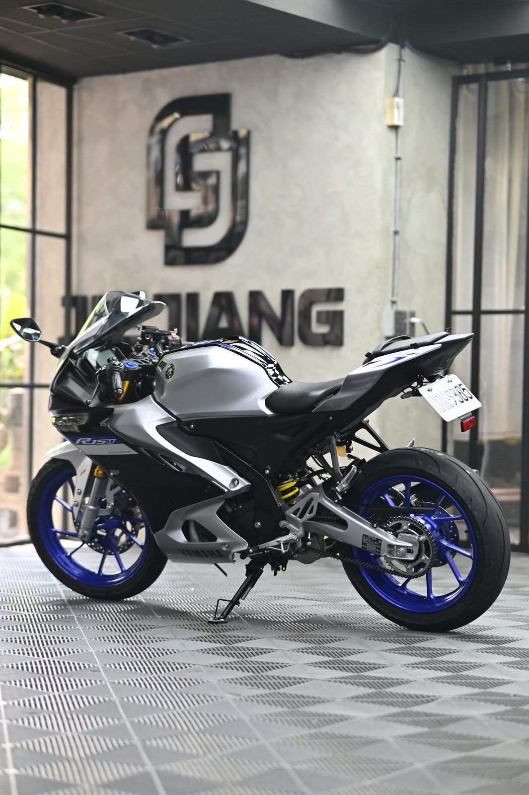 Yamaha 機車美容施工案例 捷匠施工案例