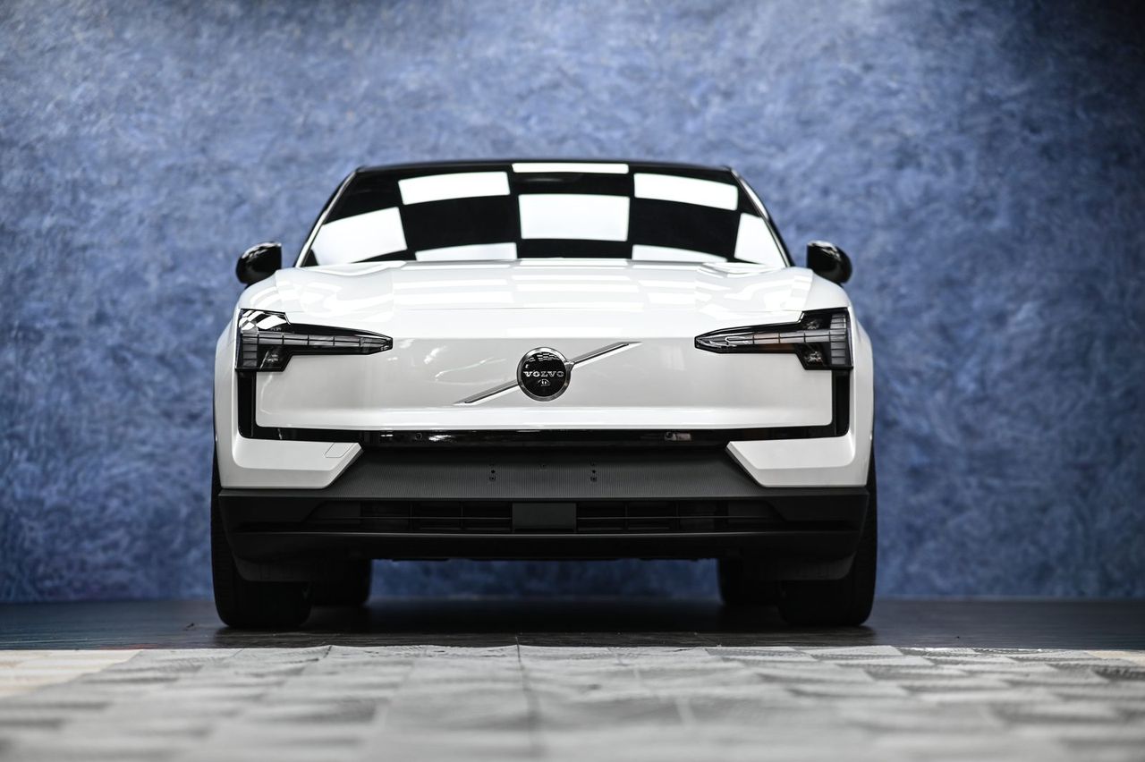 Volvo EX30 全車犀牛皮施工案例 捷匠施工案例