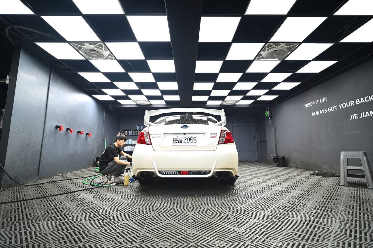 Subaru WRX STI 拋光與鍍膜施工案例 捷匠施工案例