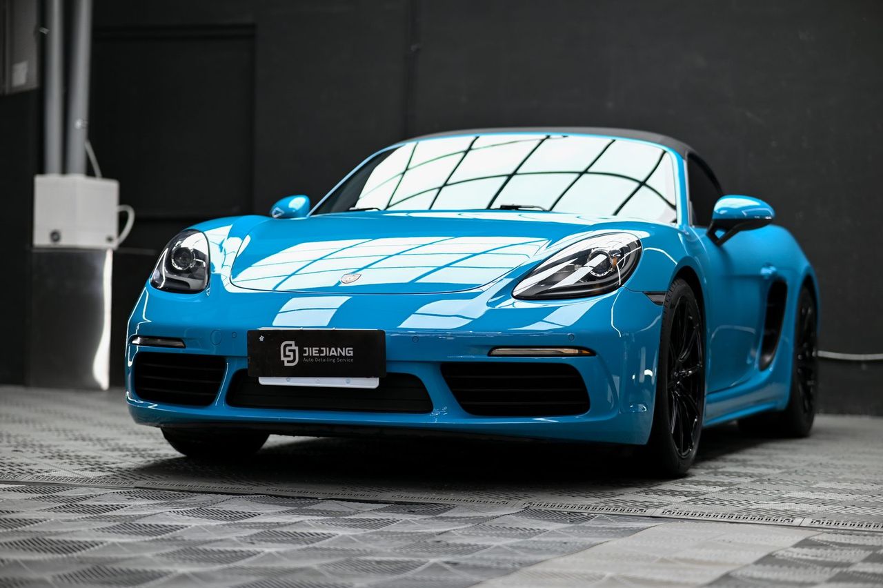 Porsche 718 Boxster 漆面鍍膜施工案例 捷匠施工案例
