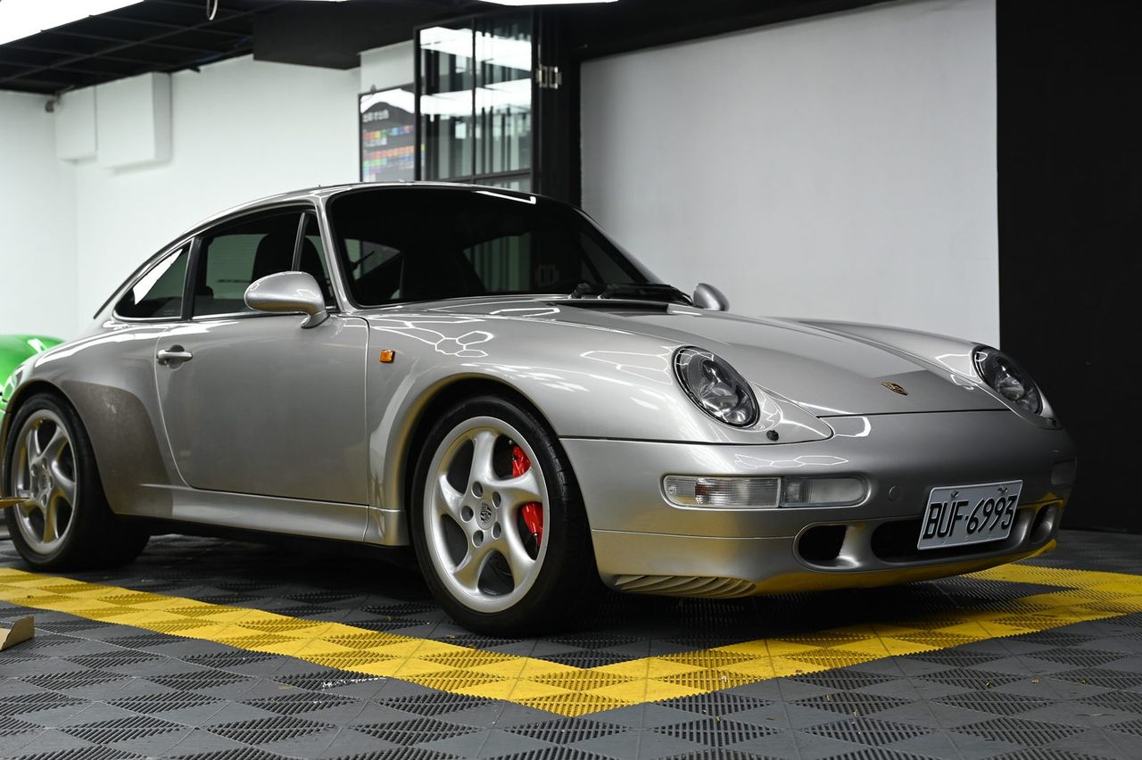 Porsche 911 Carrera S 洗車打蠟施工案例 捷匠施工案例