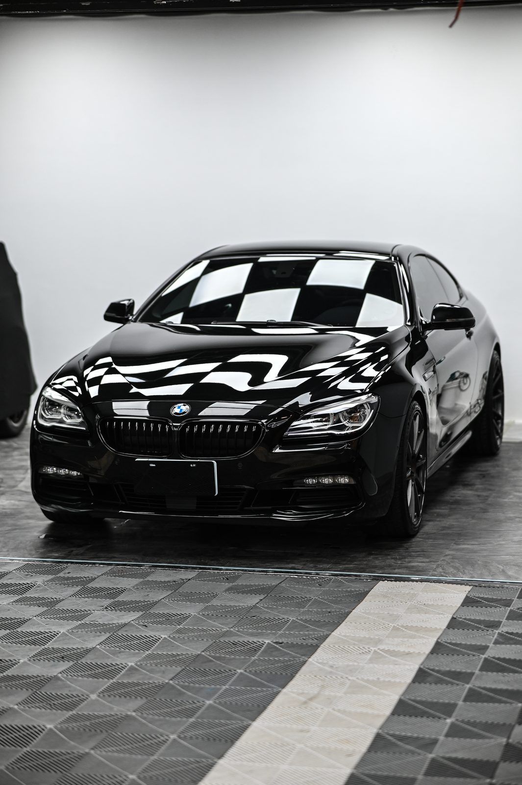 BMW 640i 拋光與鍍膜施工案例 捷匠施工案例