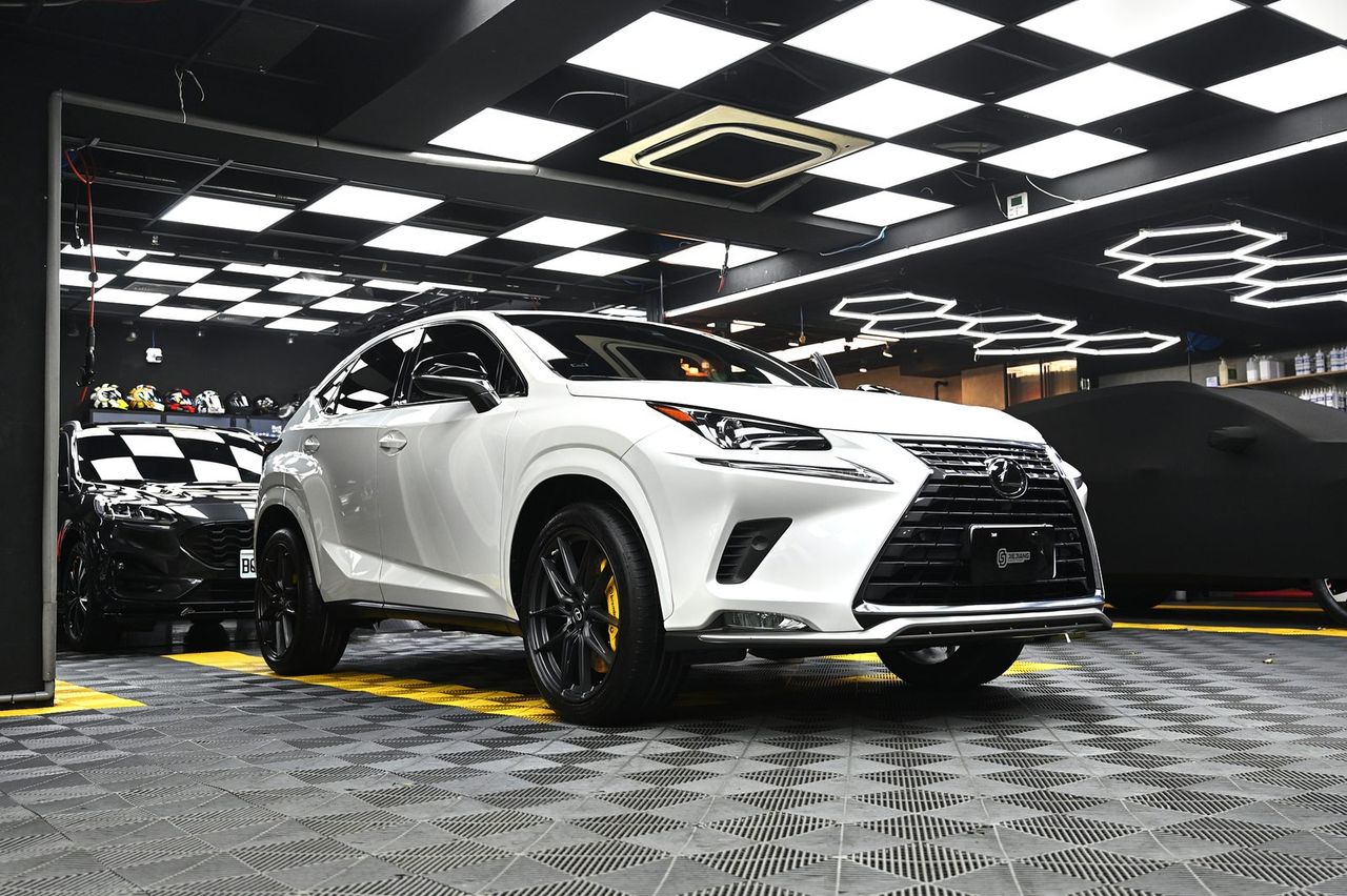 Lexus NX 拋光與鍍膜施工案例 捷匠施工案例