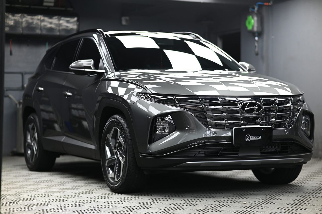 Hyundai Tucson 漆面鍍膜施工案例 捷匠施工案例