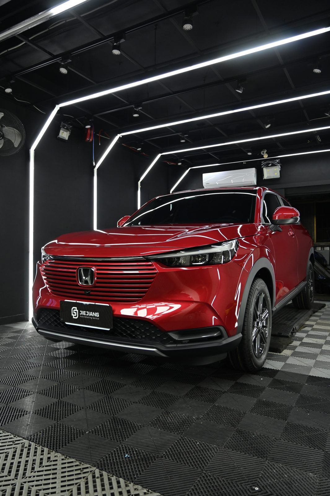 Honda HR-V 漆面鍍膜施工案例 捷匠施工案例