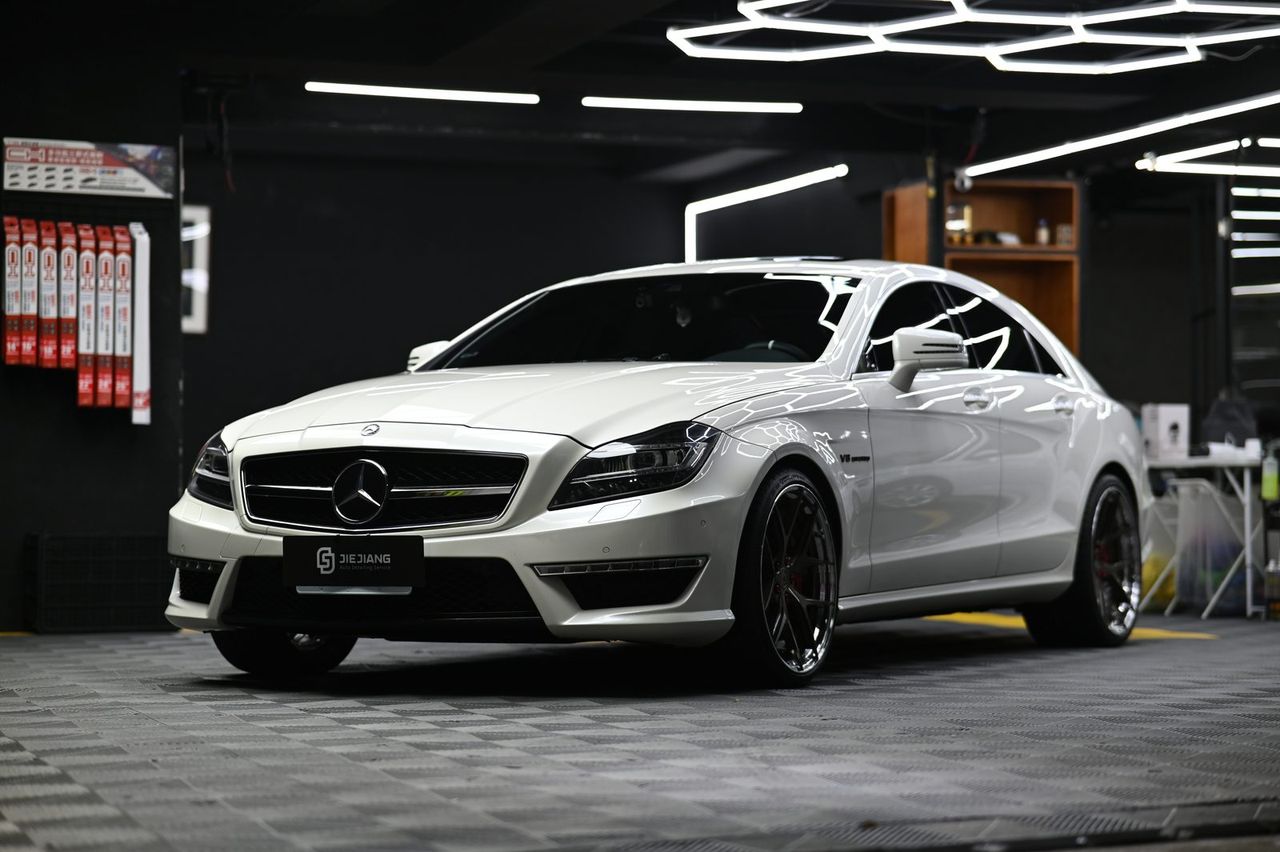 Mercedes-Benz CLS63 AMG 漆面鍍膜施工案例 捷匠施工案例