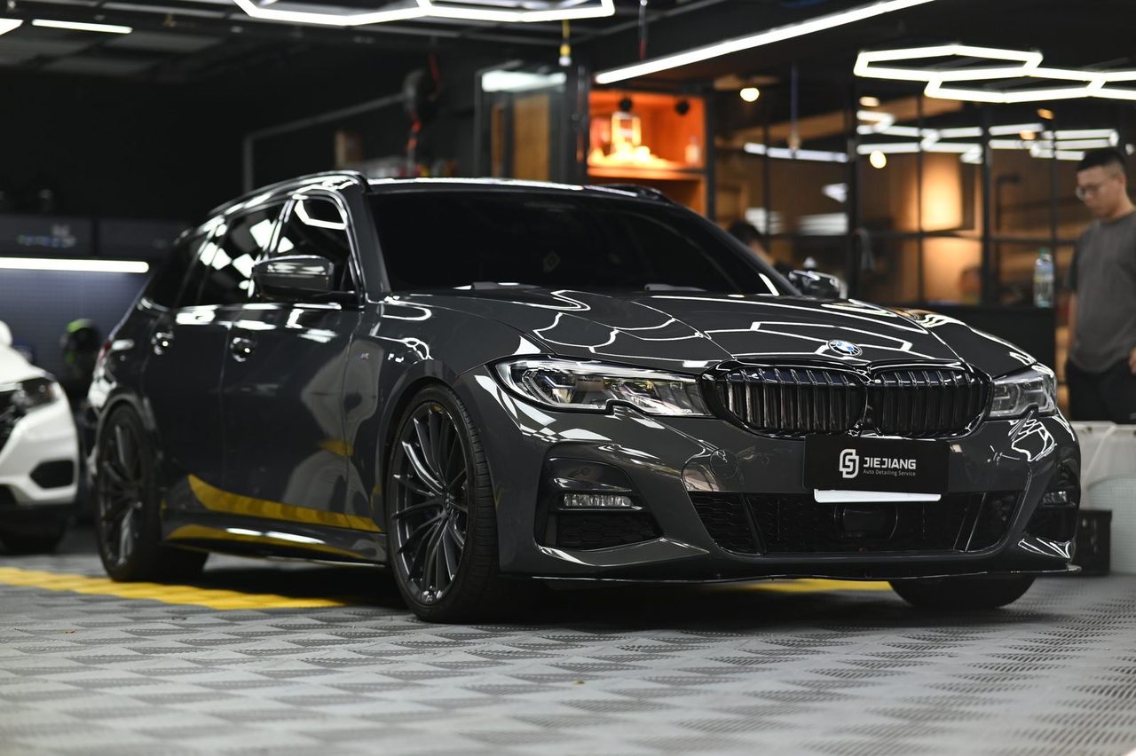 BMW 330i 漆面鍍膜施工案例 捷匠施工案例