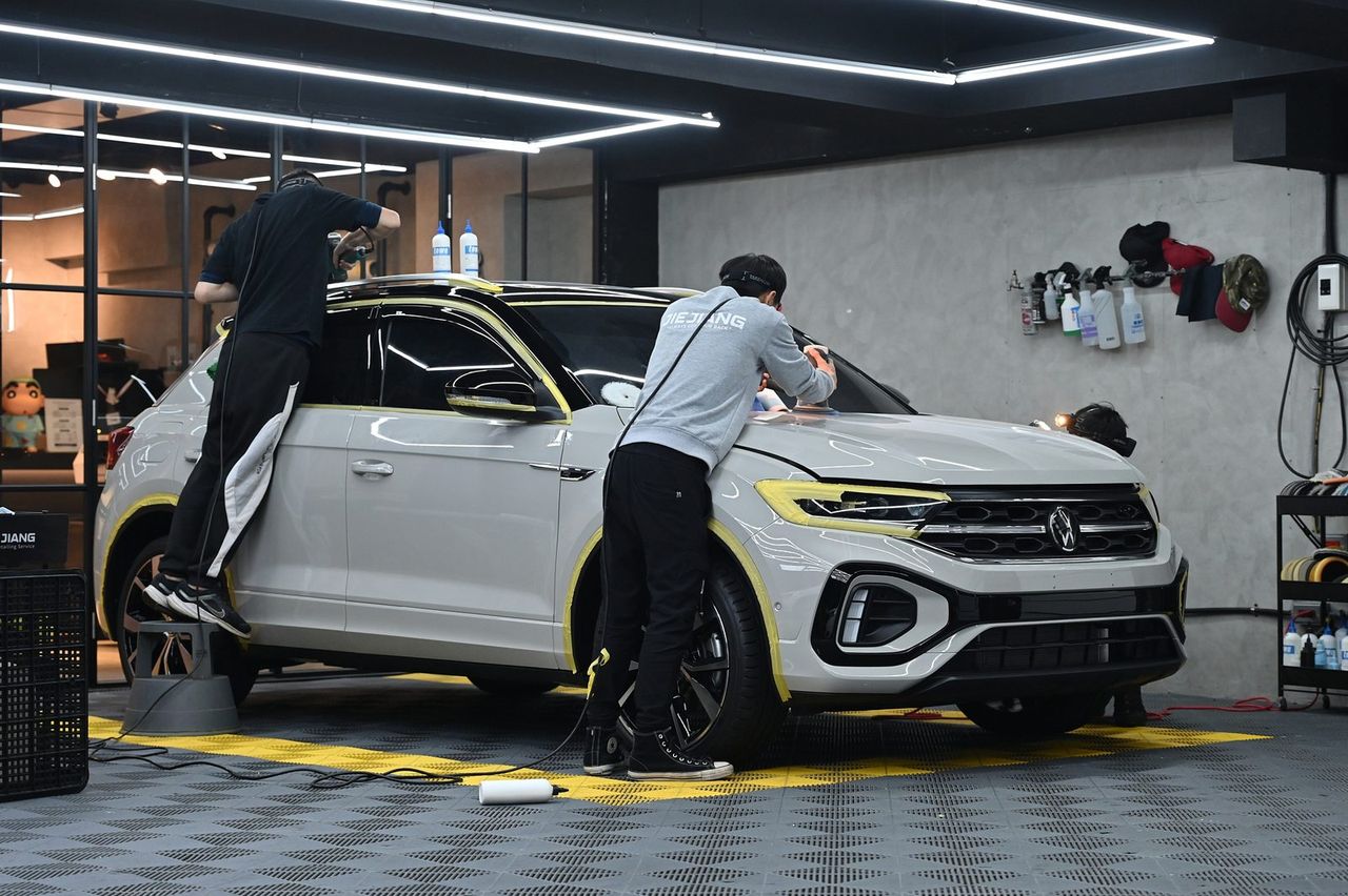 VW 拋光與漆面修復施工案例 捷匠施工案例
