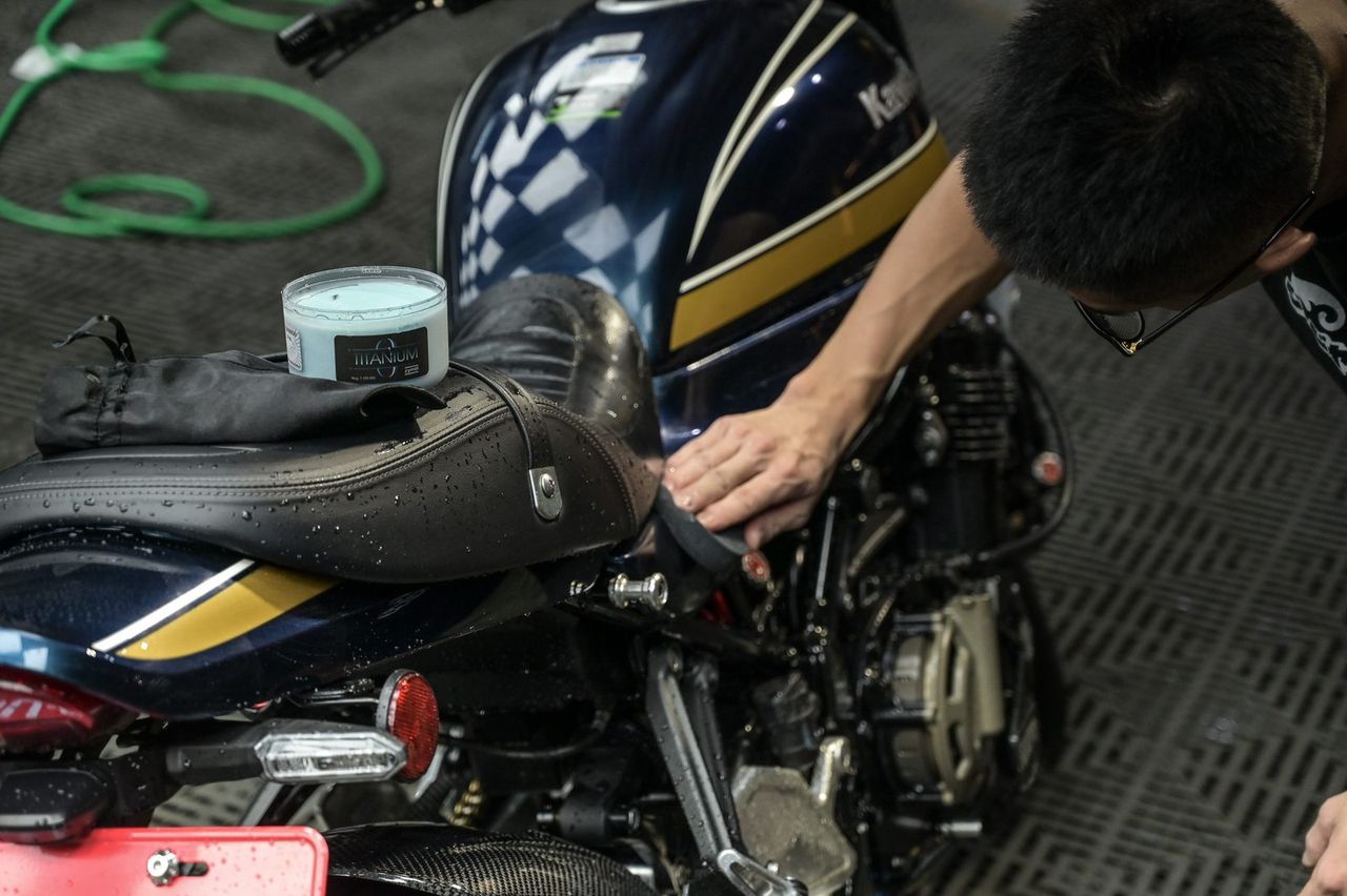 Kawasaki Z900RS 機車美容施工案例 捷匠施工案例