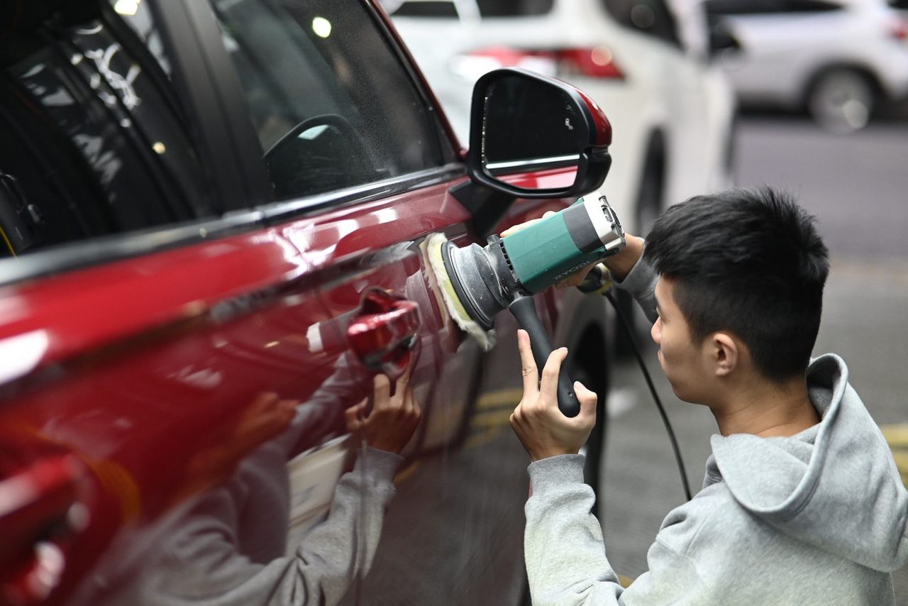 Honda CR-V 漆面鍍膜完工與細節實拍 第 1 張（共 6 張）——捷匠北投店施工實錄