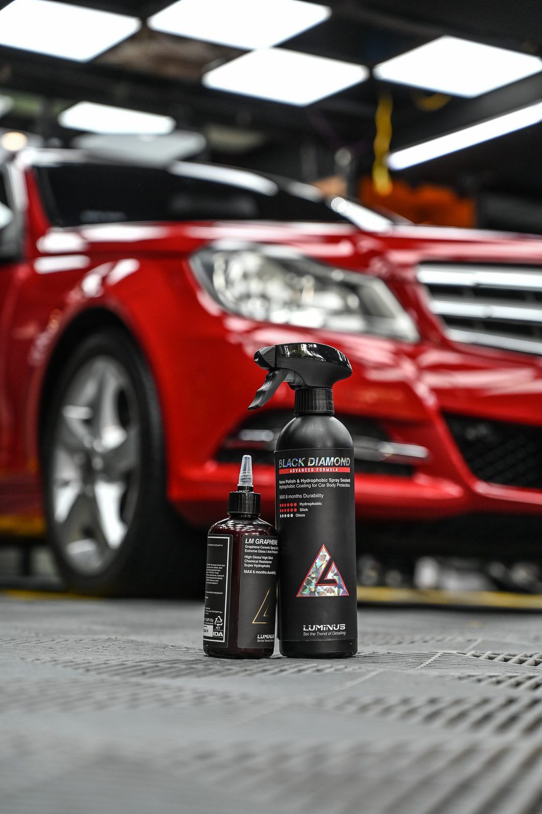 Mercedes-Benz C-Class 漆面鍍膜完工與細節實拍 第 1 張（共 5 張）——捷匠淡水旗艦店施工實錄