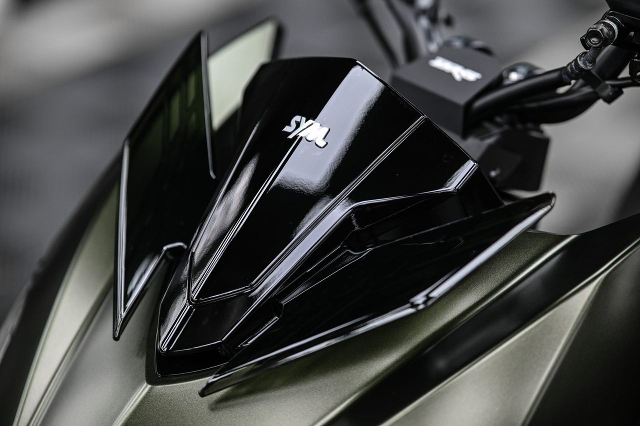Vespa 機車美容（2025.01）完工與細節實拍 第 1 張（共 6 張）——捷匠淡水旗艦店施工實錄