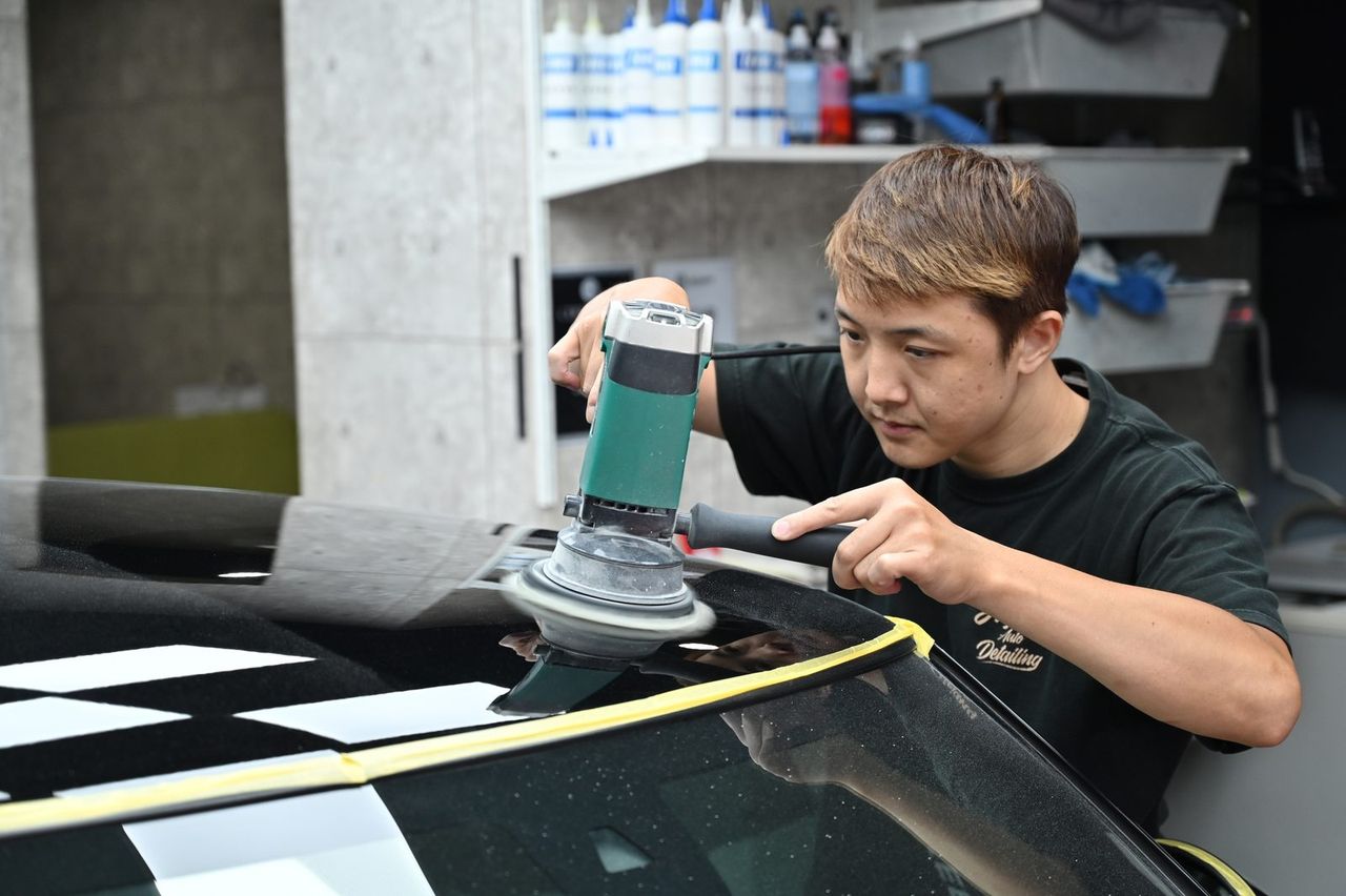 Mini Cooper JCW 局部犀牛皮完工與細節實拍 第 1 張（共 6 張）——捷匠北投店施工實錄