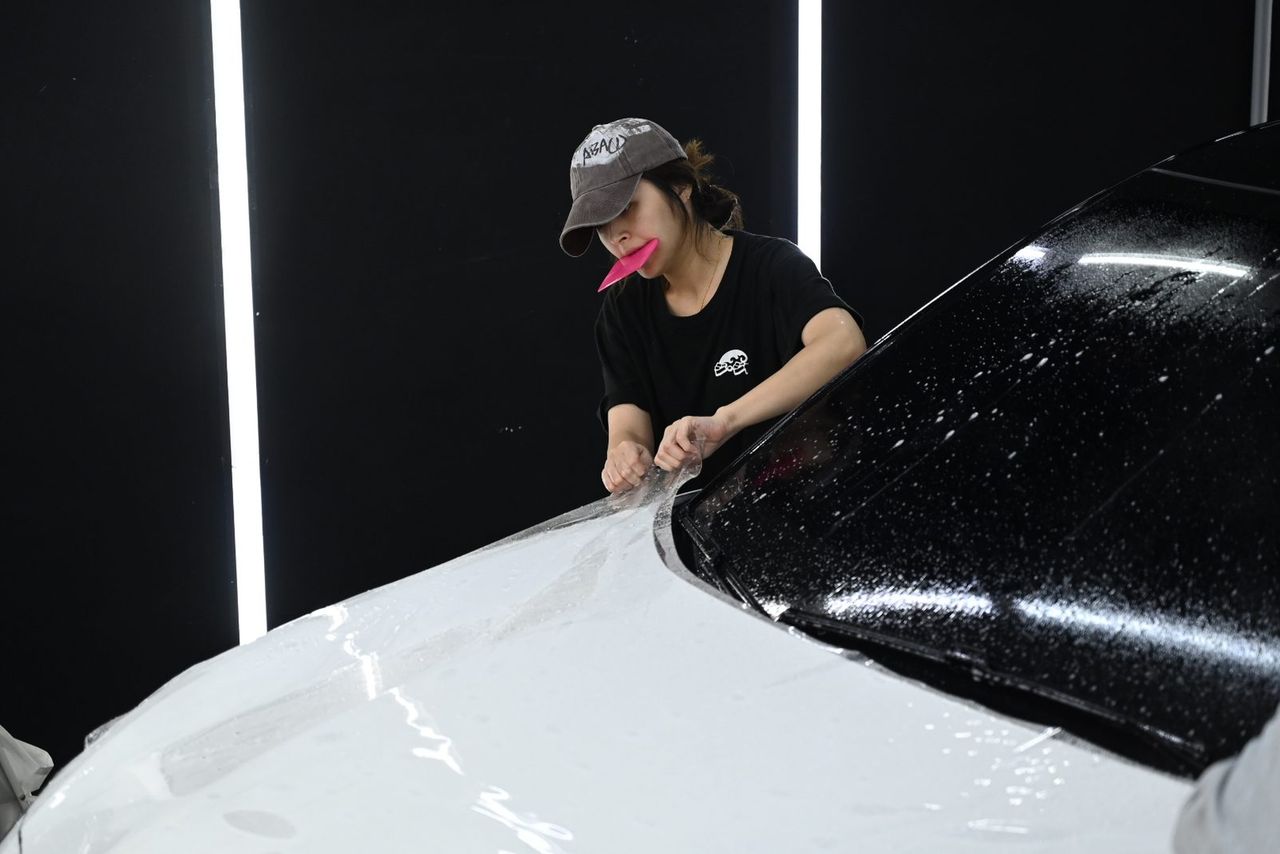 Volvo EX30 迎風面犀牛皮完工與細節實拍 第 1 張（共 6 張）——捷匠北投店施工實錄