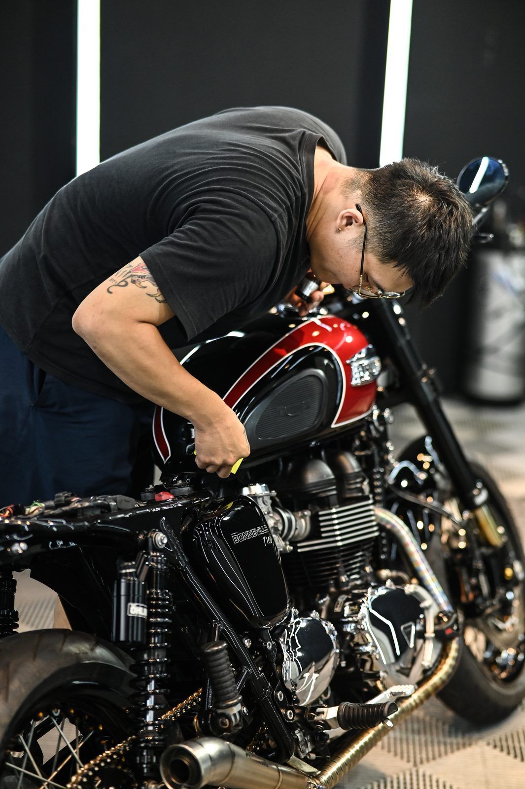 Triumph Bonneville T100 機車美容完工與細節實拍 第 1 張（共 6 張）——捷匠北投店施工實錄