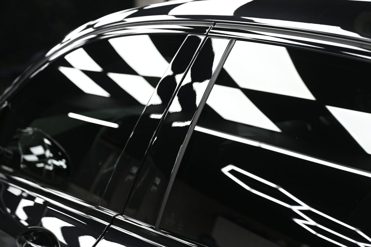 BMW X4 拋光與漆面修復完工與細節實拍 第 2 張（共 6 張）——捷匠淡水旗艦店施工實錄