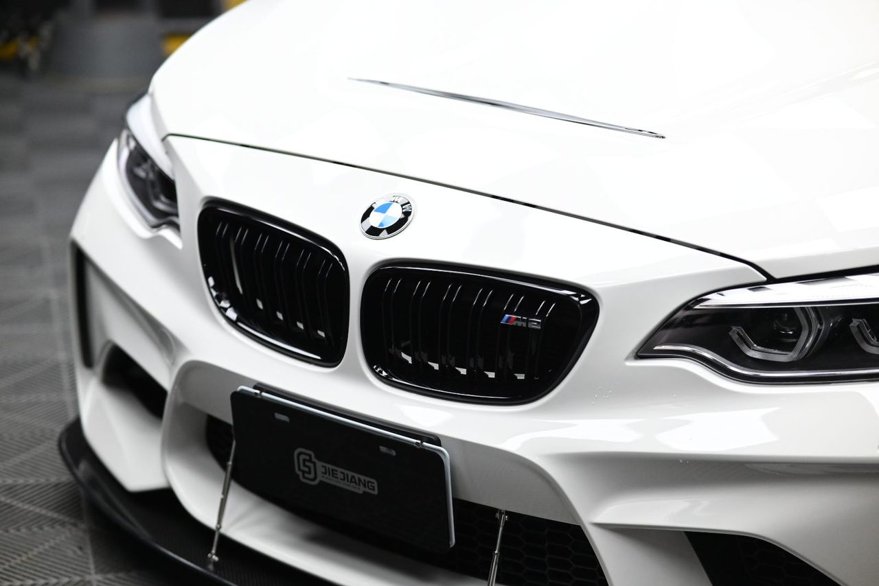 BMW M2 內裝美容完工與細節實拍 第 1 張（共 3 張）——捷匠淡水旗艦店施工實錄