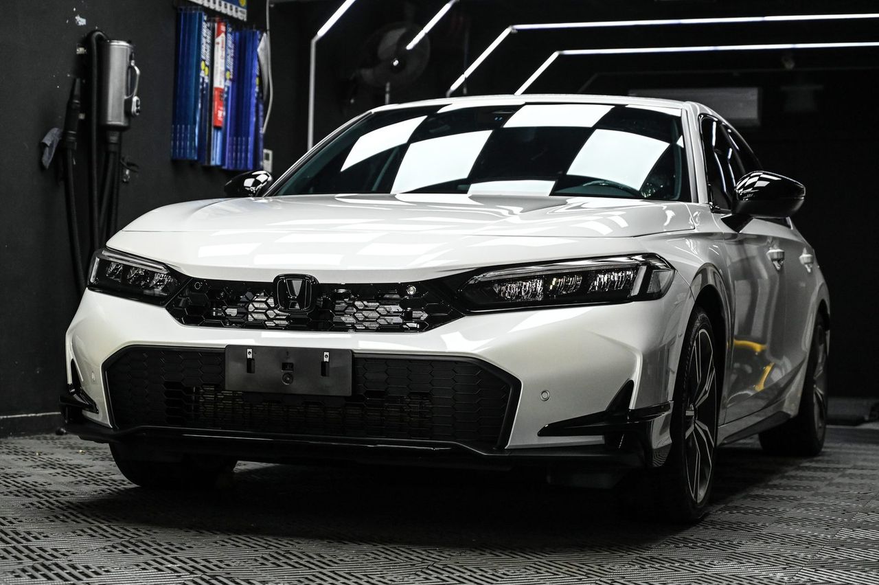 Honda Civic e:HEV 迎風面犀牛皮與漆面鍍膜完工與細節實拍 第 2 張（共 6 張）——捷匠北投店施工實錄