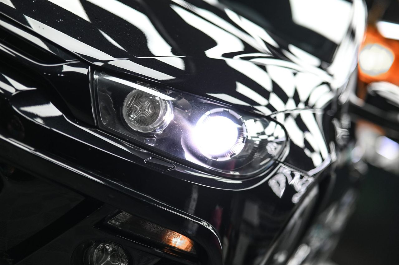 VW Scirocco 洗車打蠟完工與細節實拍 第 2 張（共 6 張）——捷匠淡水旗艦店施工實錄