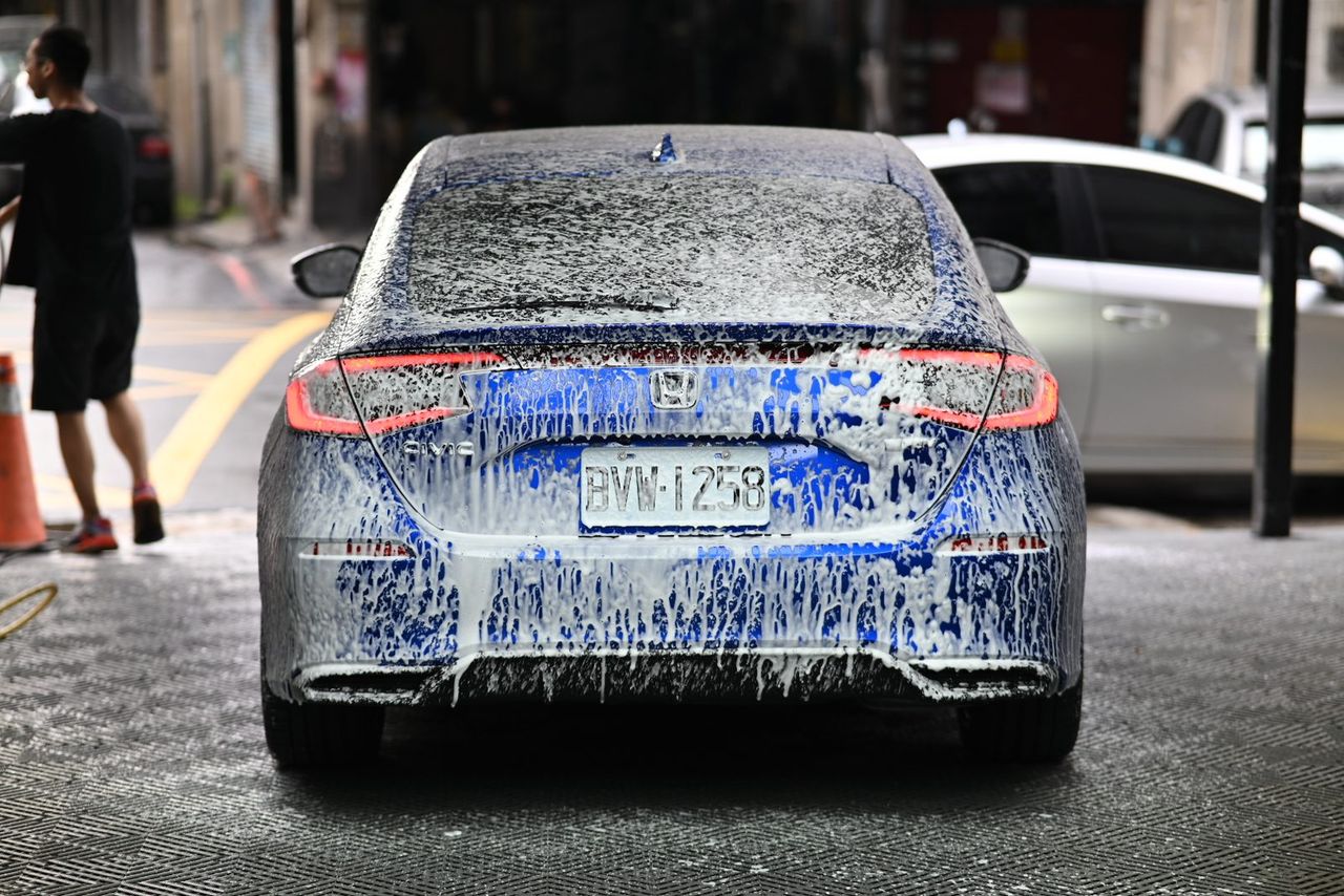 Honda Civic 拋光與鍍膜完工與細節實拍 第 4 張（共 6 張）——捷匠北投店施工實錄