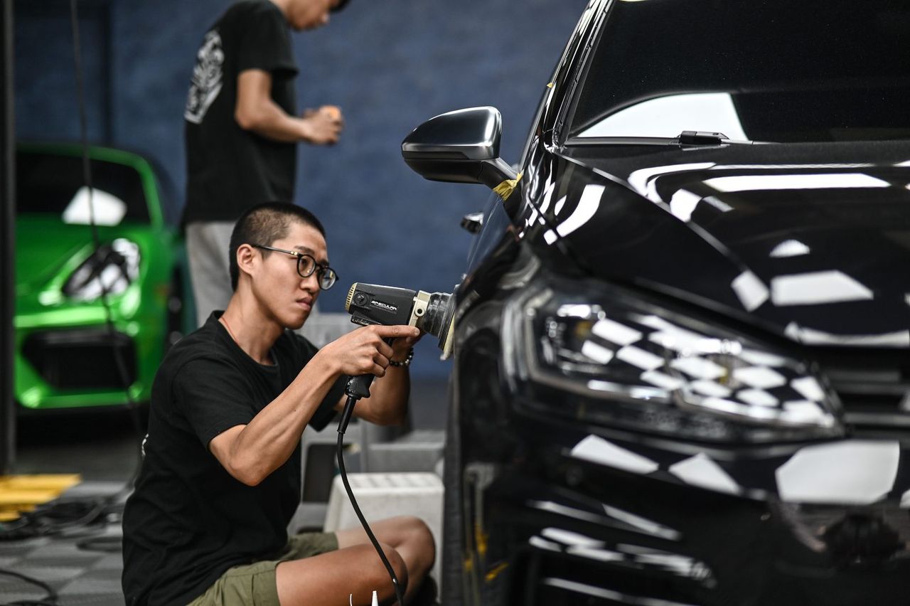 VW Golf 拋光與漆面修復完工與細節實拍 第 4 張（共 6 張）——捷匠淡水旗艦店施工實錄