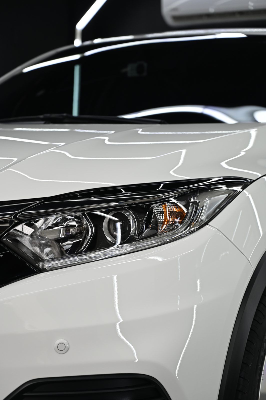Honda HR-V 漆面鍍膜完工與細節實拍 第 4 張（共 6 張）——捷匠北投店施工實錄