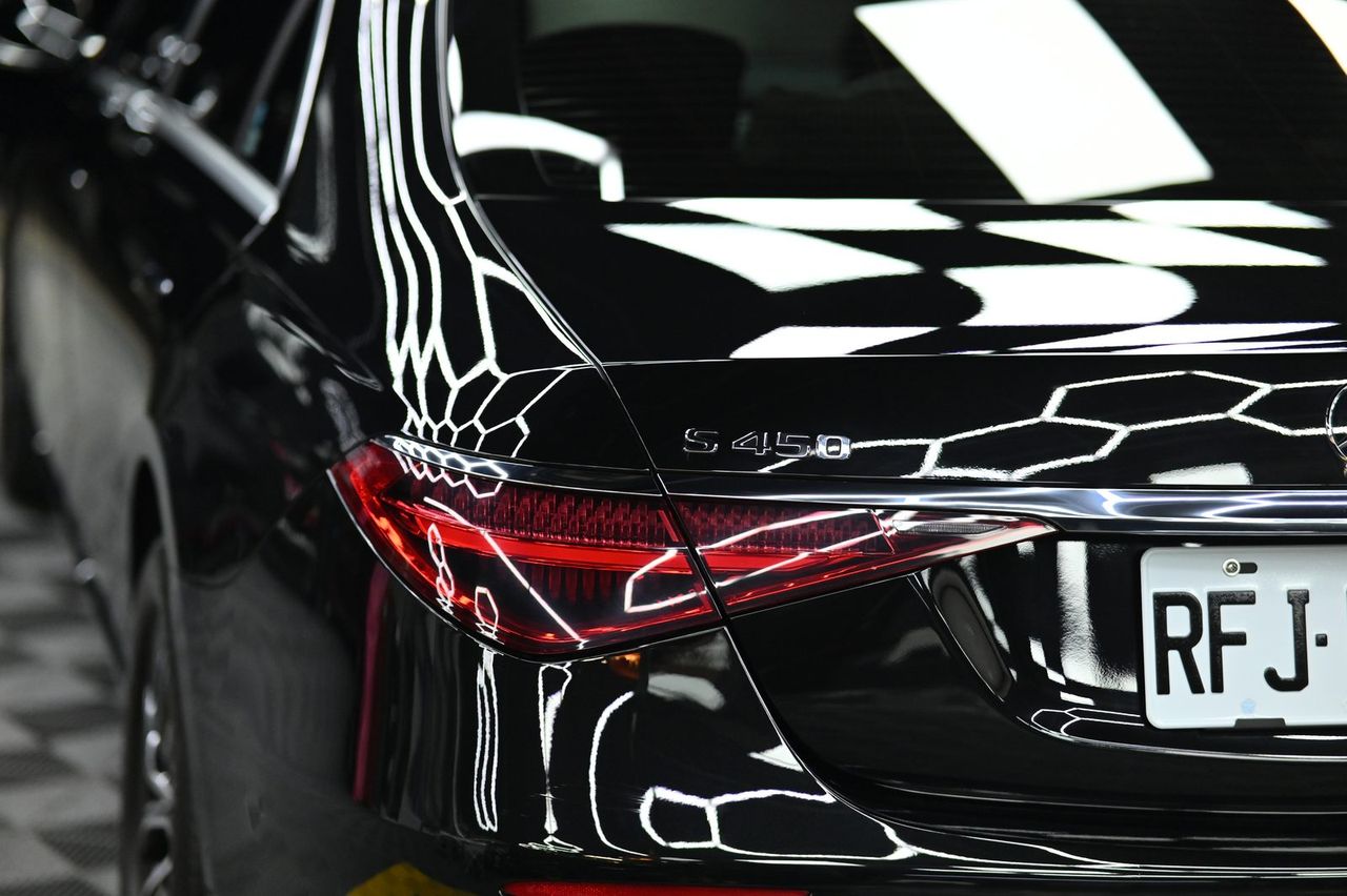 Mercedes-Benz S-Class 拋光與漆面修復完工與細節實拍 第 5 張（共 6 張）——捷匠淡水旗艦店施工實錄