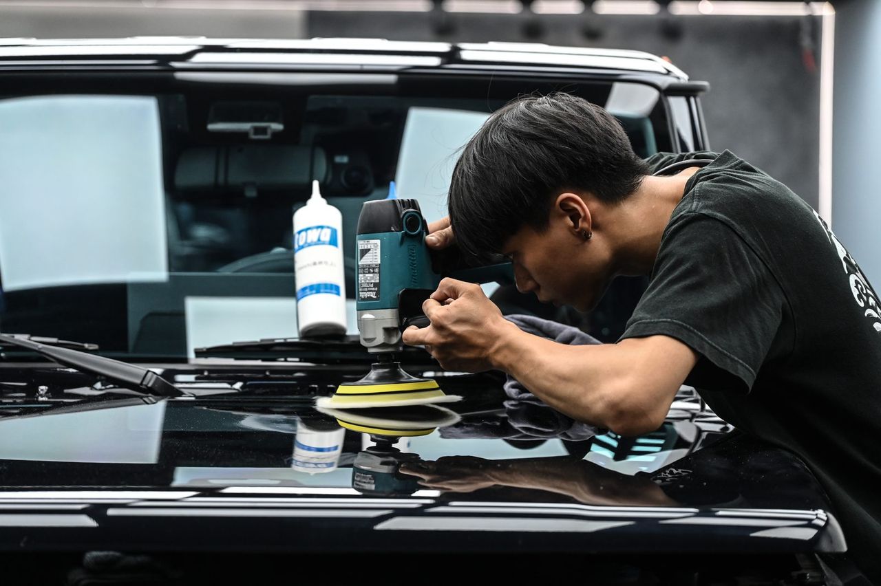 Suzuki Jimny 拋光與漆面修復完工與細節實拍 第 5 張（共 6 張）——捷匠施工實錄