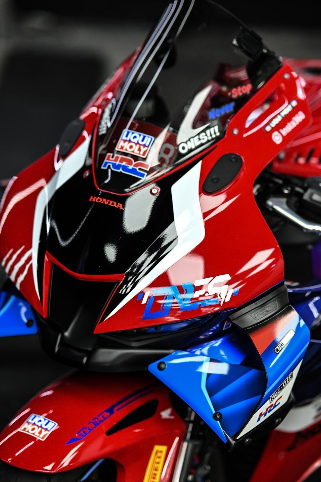 Honda CBR1000RR-R 機車美容完工與細節實拍 第 5 張（共 6 張）——捷匠北投店施工實錄