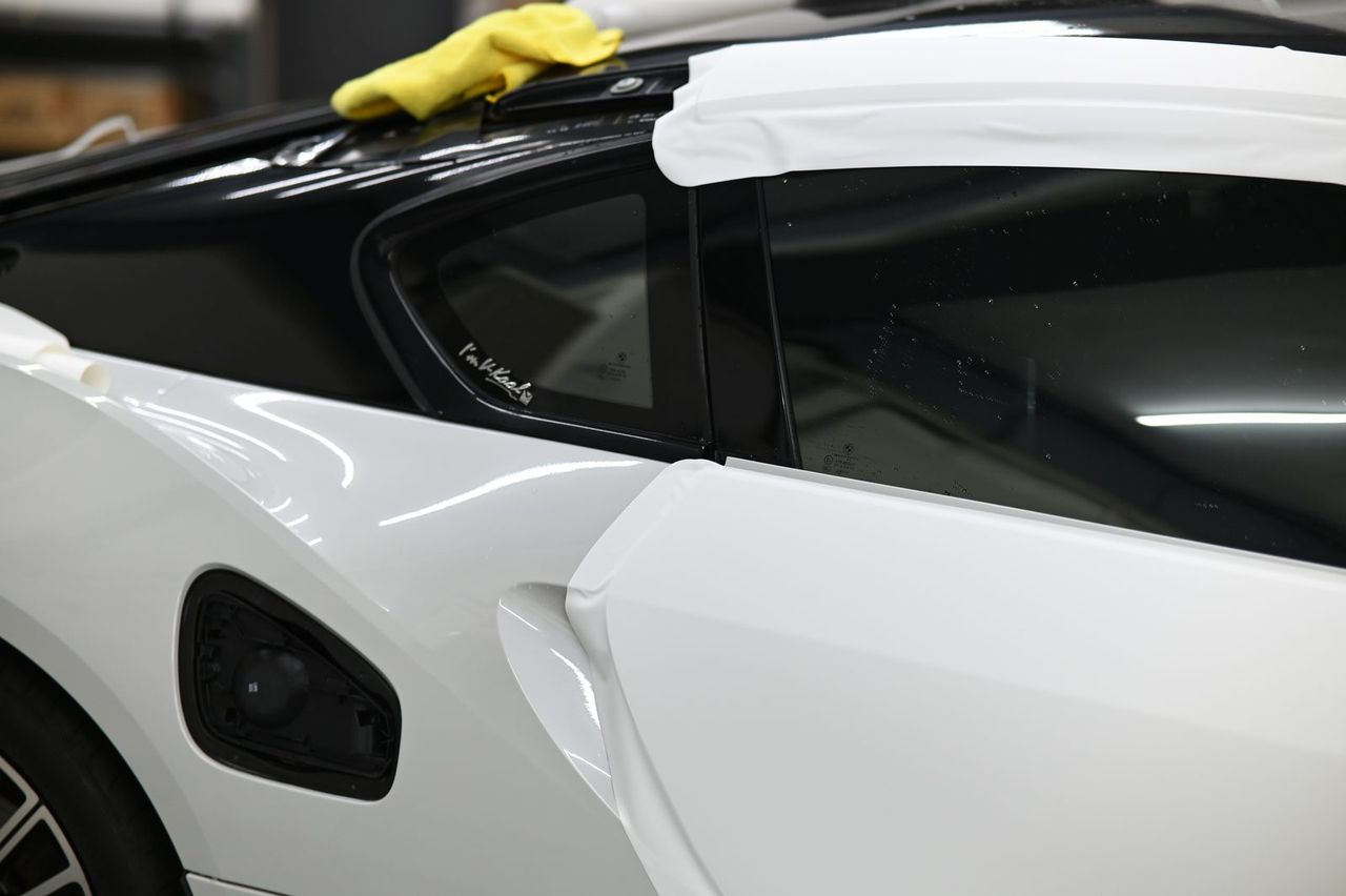 BMW i8 改色犀牛皮完工與細節實拍 第 5 張（共 6 張）——捷匠淡水旗艦店施工實錄