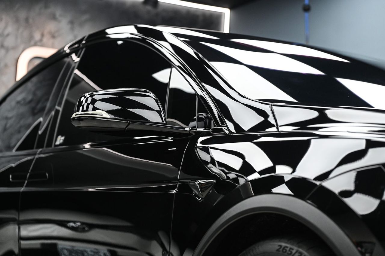 Porsche Macan 洗車打蠟完工與細節實拍 第 5 張（共 6 張）——捷匠施工實錄