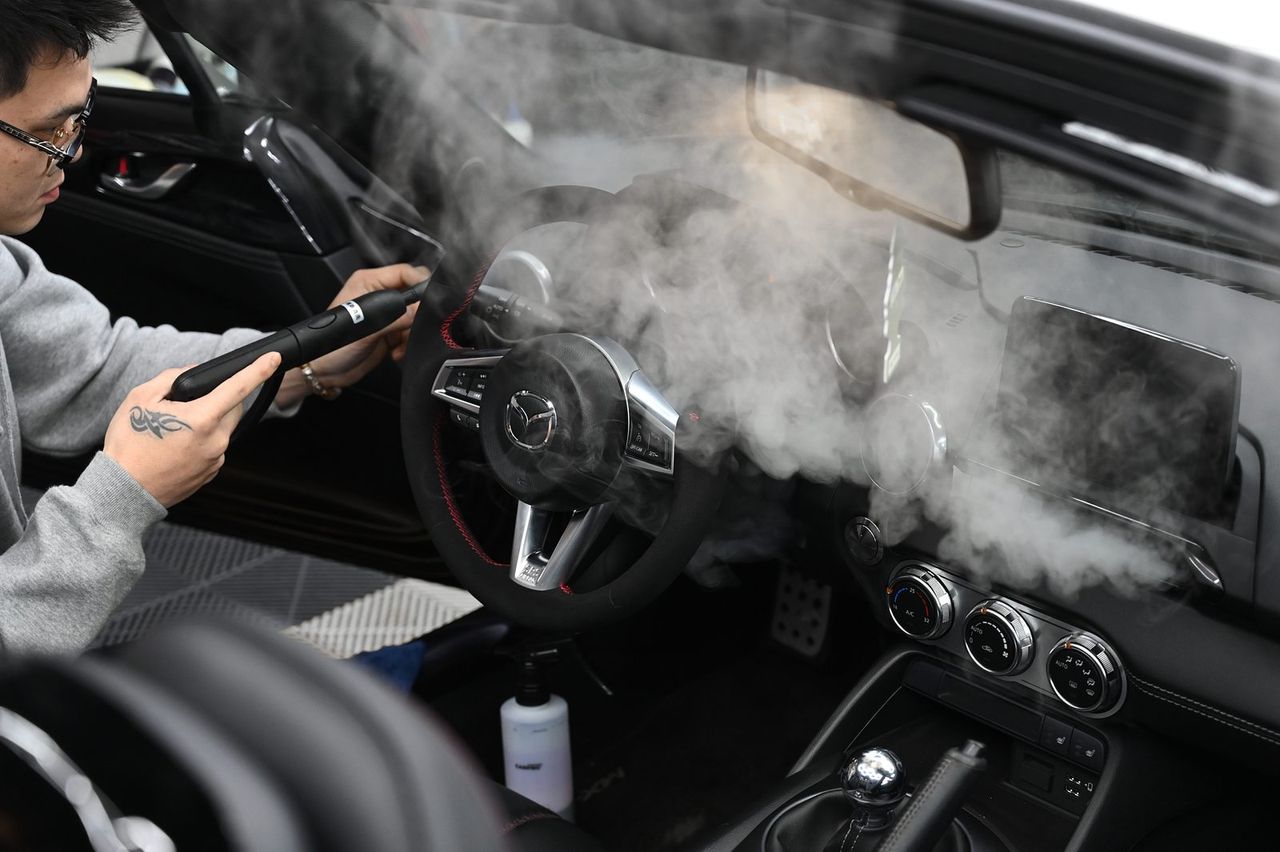 Mazda MX-5 內裝美容完工與細節實拍 第 5 張（共 6 張）——捷匠淡水旗艦店施工實錄