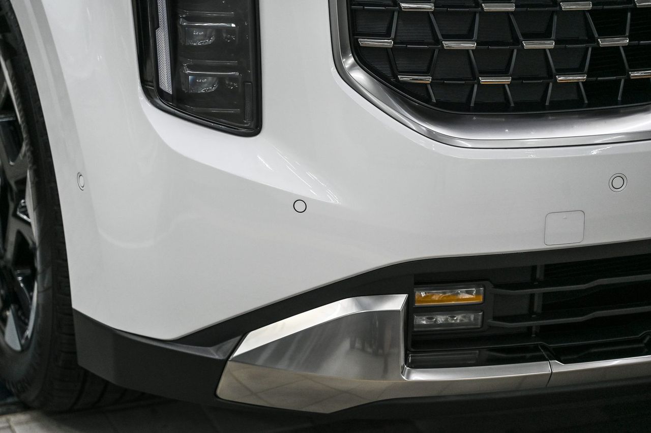 KIA Carnival 全車犀牛皮完工與細節實拍 第 5 張（共 6 張）——捷匠北投店施工實錄