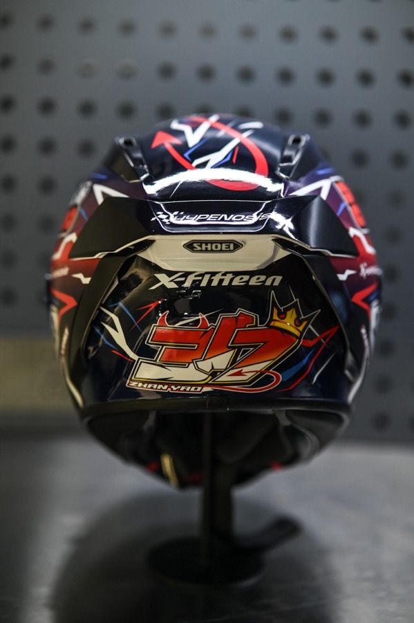 SHOEI 賽車彩繪安全帽清洗鍍膜——捷匠淡水店