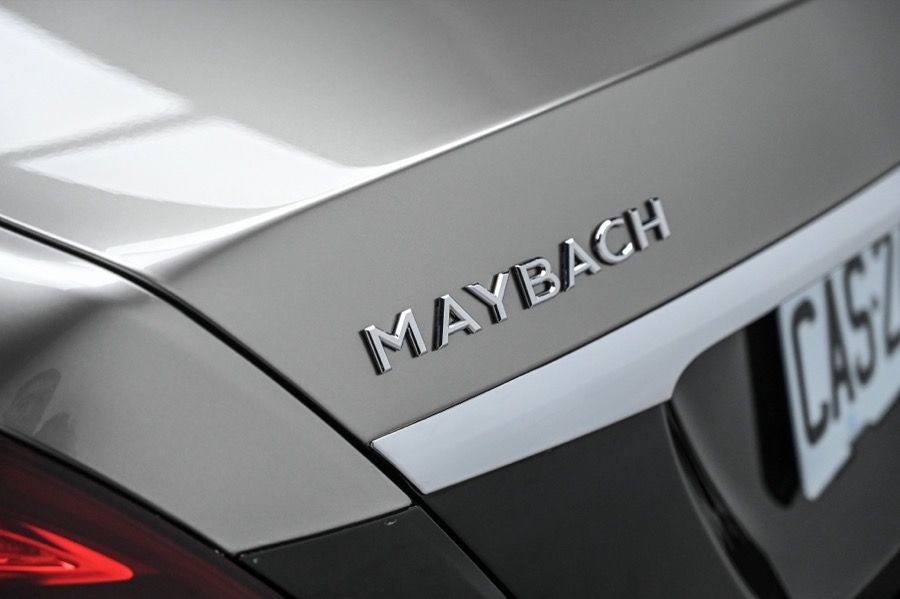 Mercedes-Maybach S560 改色犀牛皮雙色交界——捷匠淡水店
